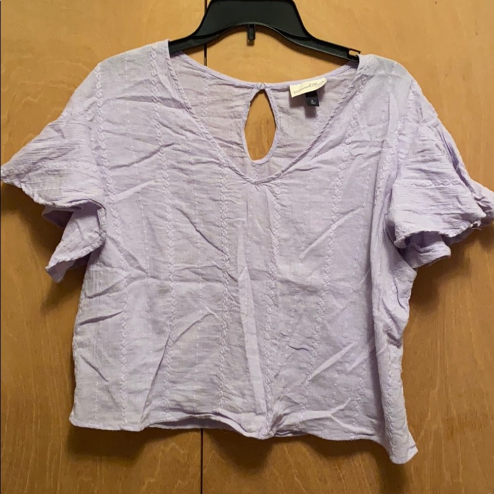 Universal Thread Lilac Gauzey Top